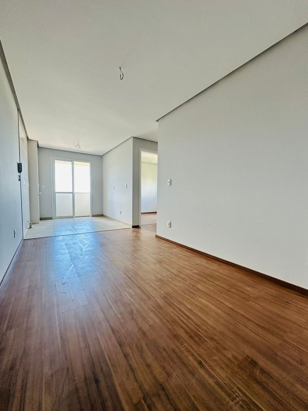 Apartamento com Sacada