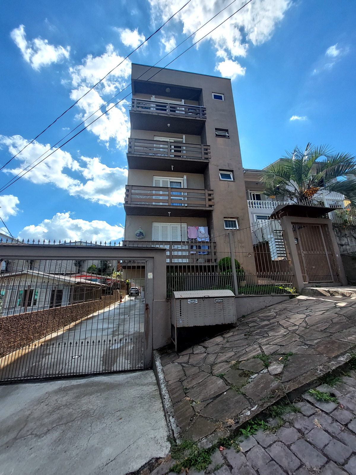 Apartamento no Salgado Filho